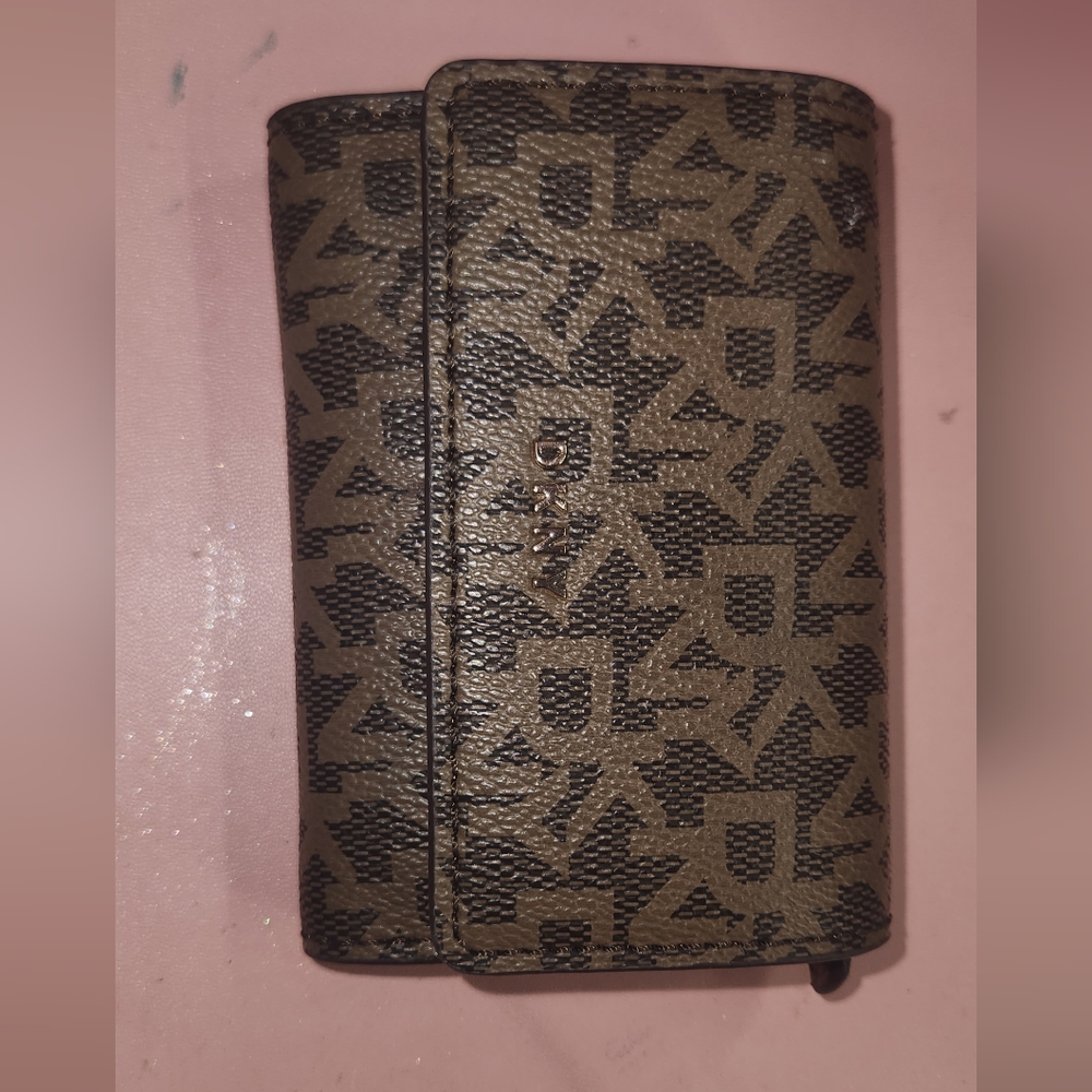 Small DKNY wallet